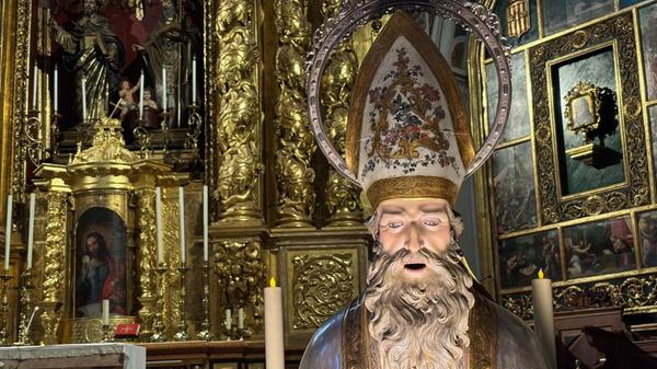 Die Kirche von San Nicolas ist eine Kapelle, die man wegen seiner prachtvollen Ausgestaltung bei einem Besuch in Valencia einplanen sollte.