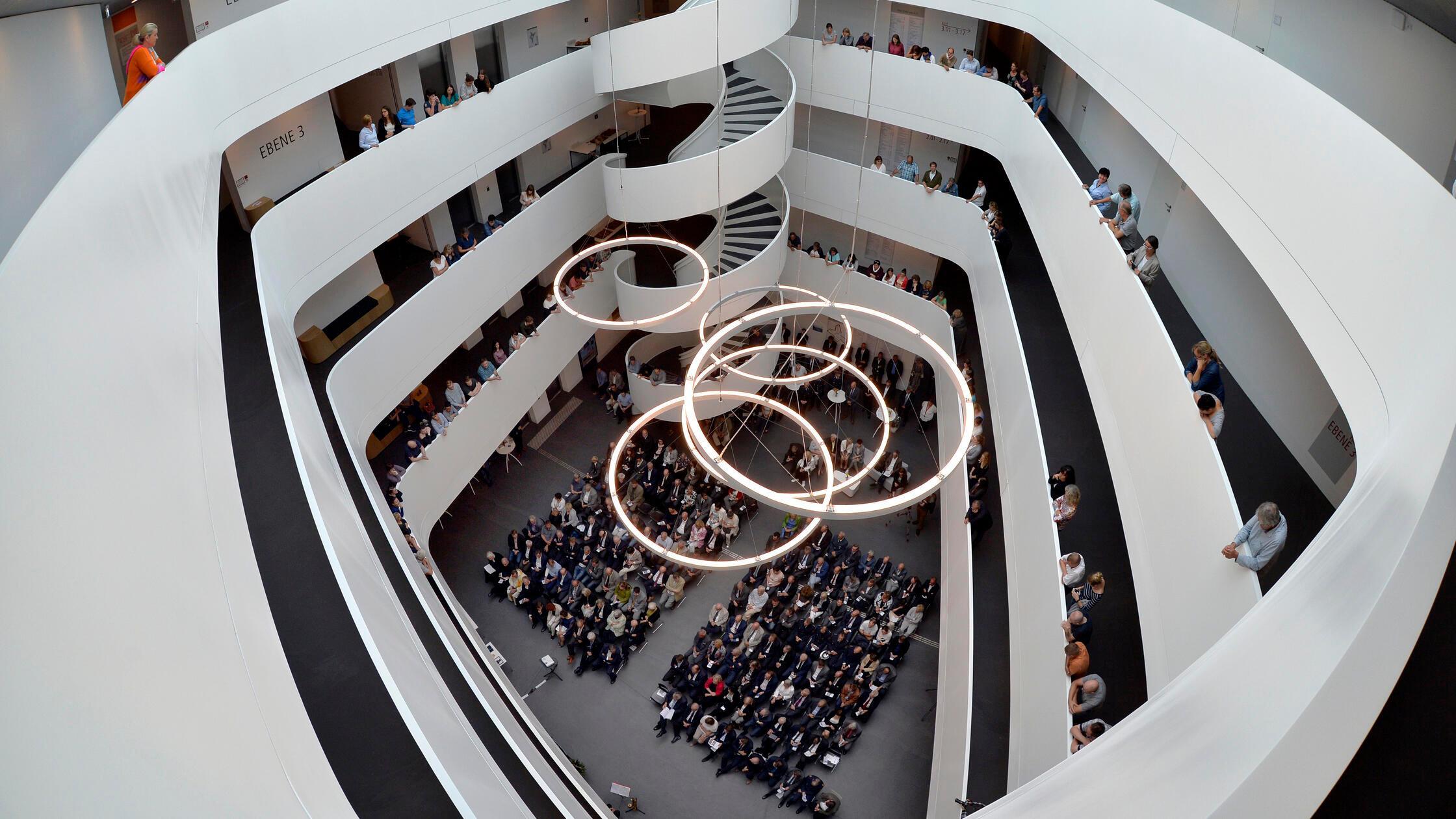 Einweihungsfeier für das neue Landratsamt