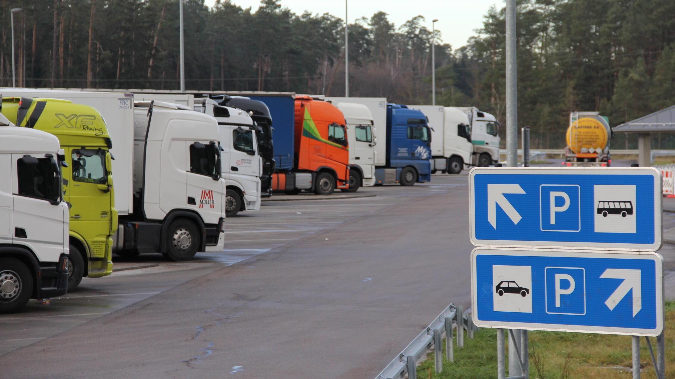 altdorf-pwc-ludergraben-rastplatz-autobahn-lkw-1