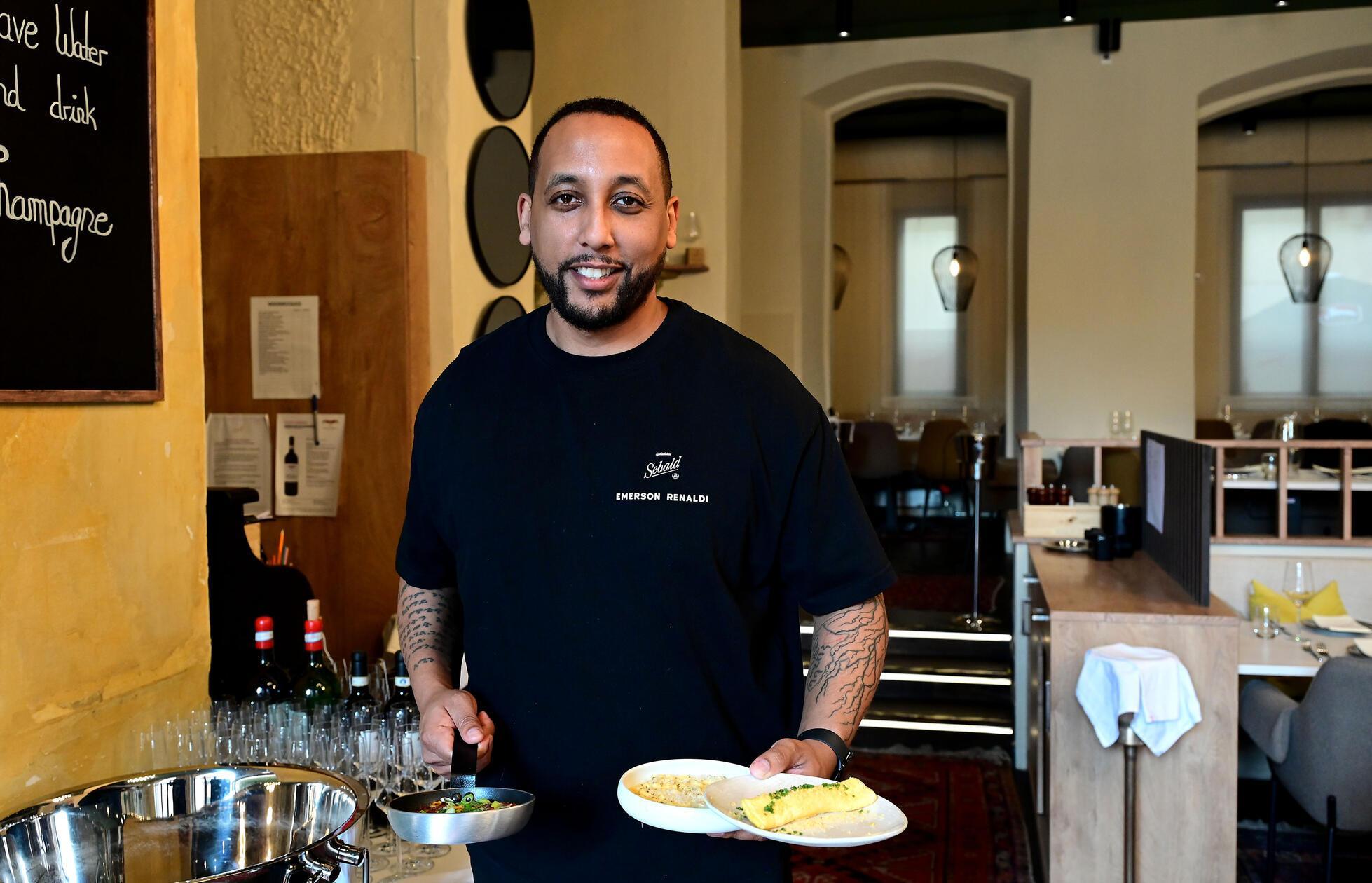 Die Idee: Einmal im Monat gibt es einen Brunch - doch den machen die Zwei "im Sebald-Style", wie Abel Gebredingl erklärt. Heißt: Hier gibt es kein Buffet wie andernorts, anstelle davon gibt es ein Menü für den Tisch.