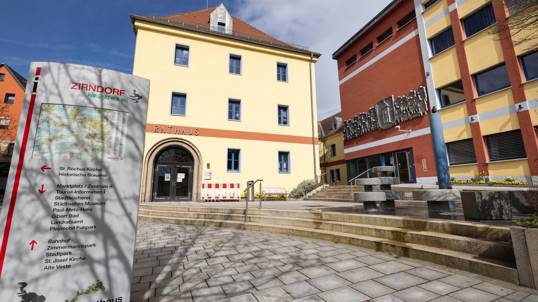 Rathauszdf