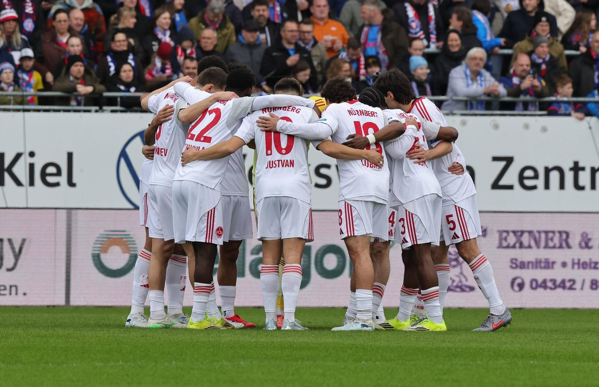 Verlieren verboten: Auf die auswärtsschwachen Nürnberger wartete ein wegweisendes Duell. Es galt, die Talfahrt zu beenden, um nicht tiefer in den Tabellenkeller zu rutschen.