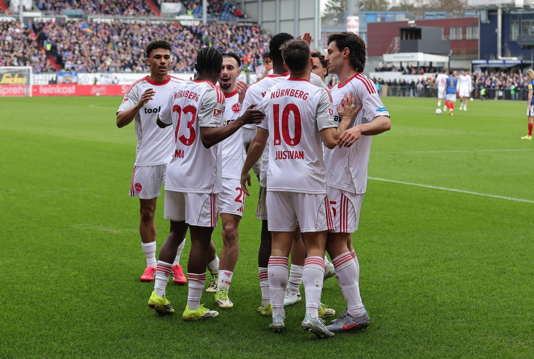 Der Club präsentierte sich vor dem Tor eiskalt und stellte früh die Weichen auf Sieg.