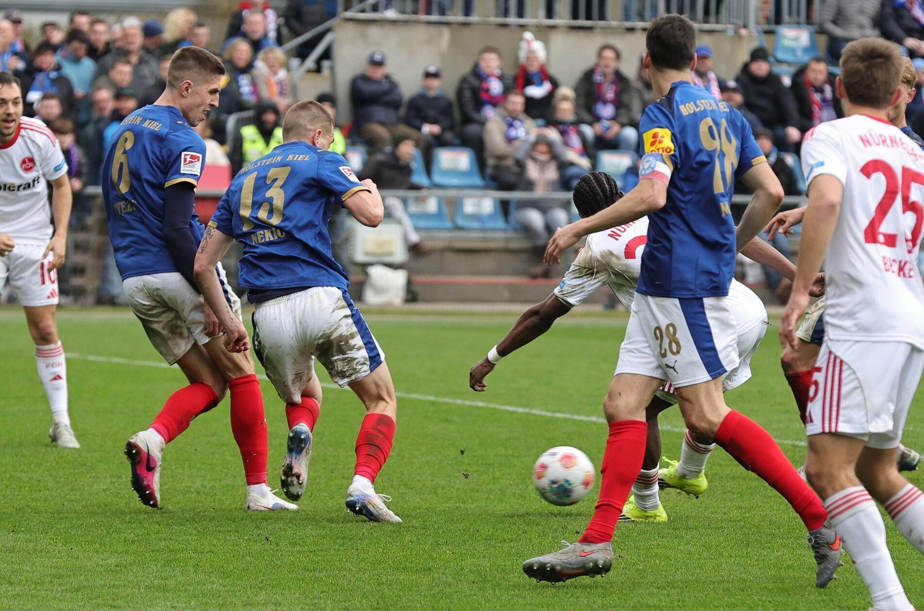 Der 22-Jährige war es auch, der den Club überraschend wieder in Front brachte. Becker hatte den Assist gegeben (72.).