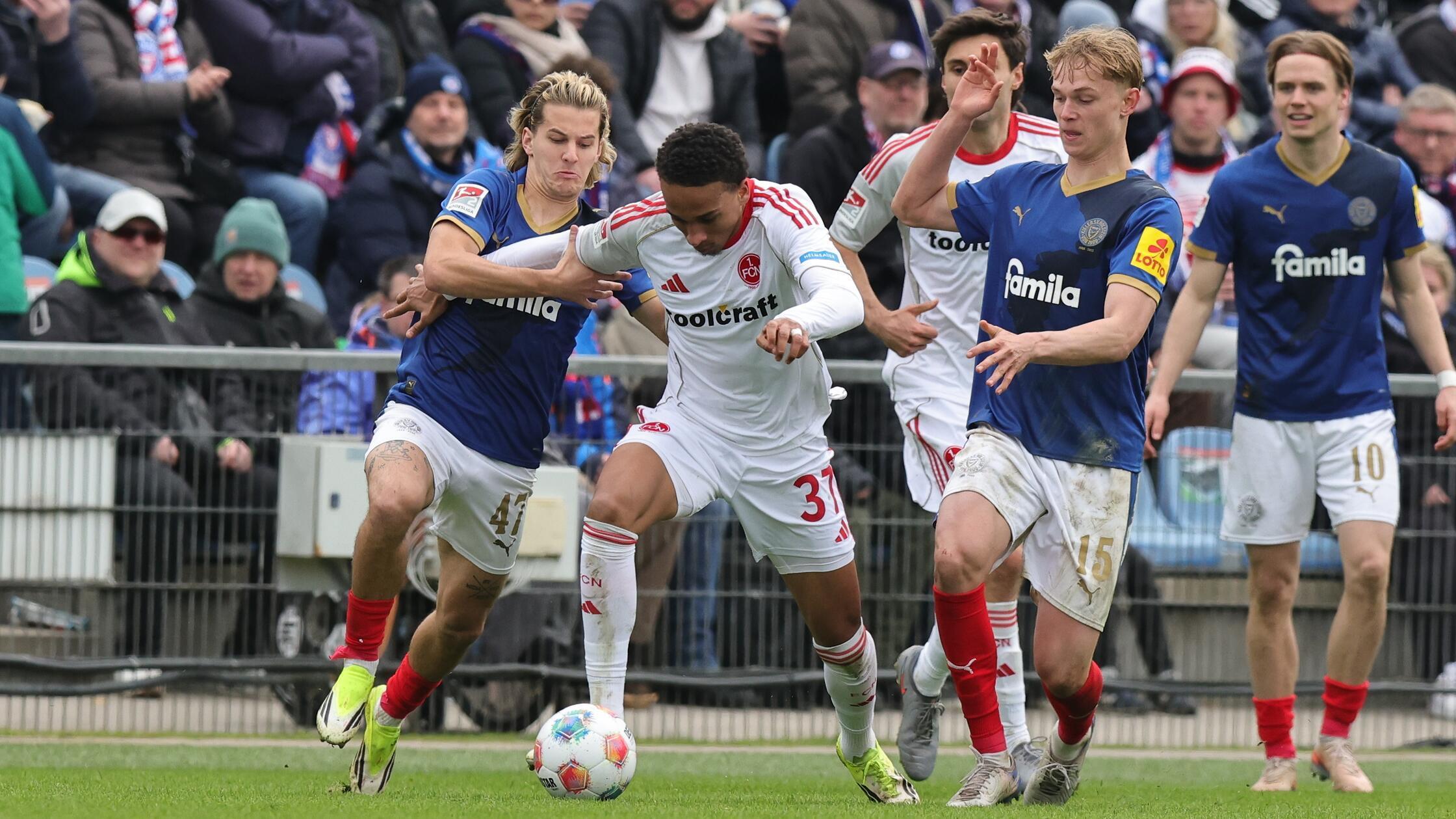 Holstein Kiel - 1. FC Nürnberg