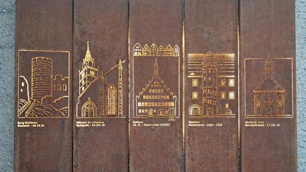 Beim Neuen Markt hat unsere Leserin Rosy Treu dieses Bild gemacht.