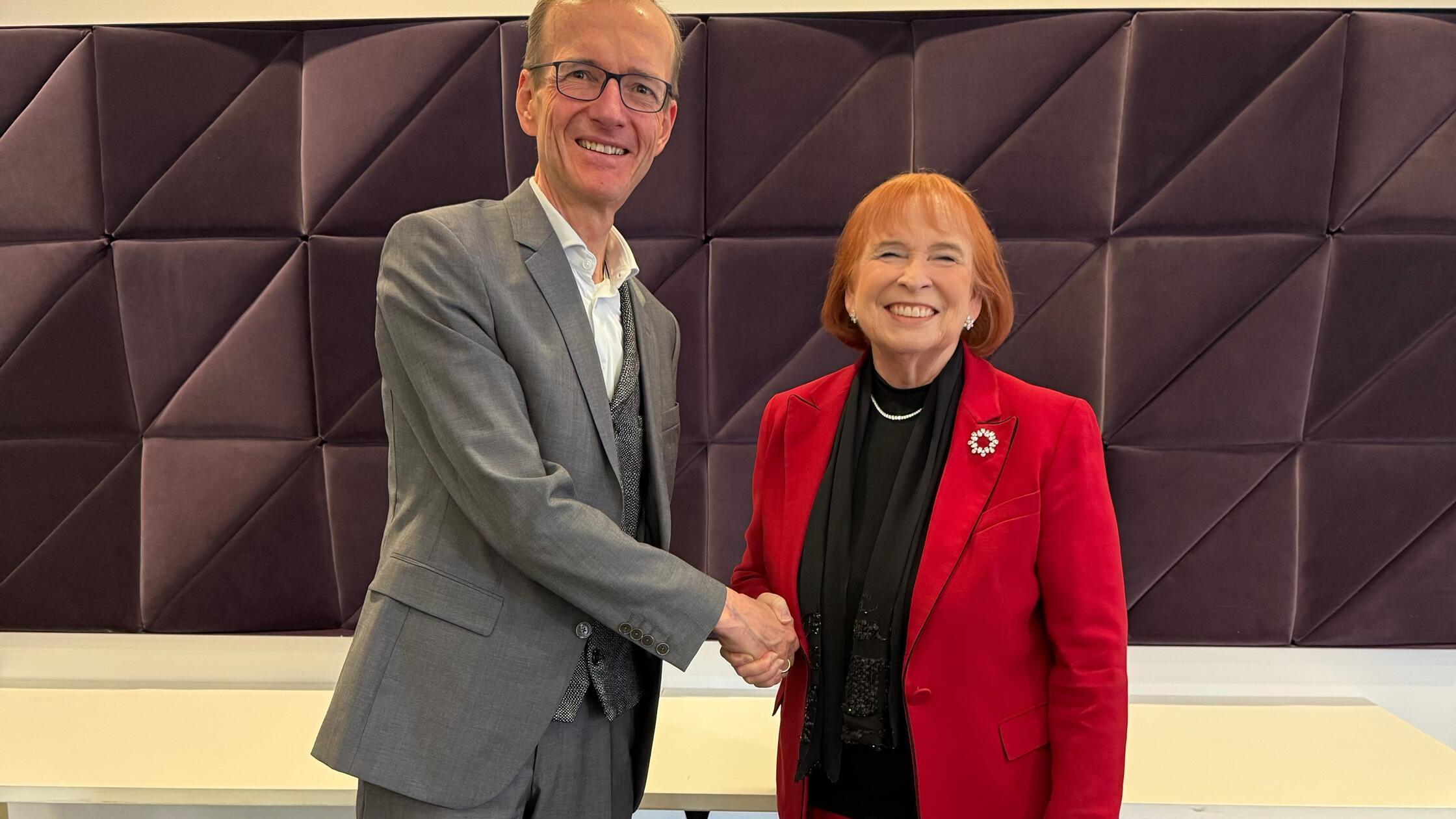 Frau+Hofmann+und+Herr+Obermüller