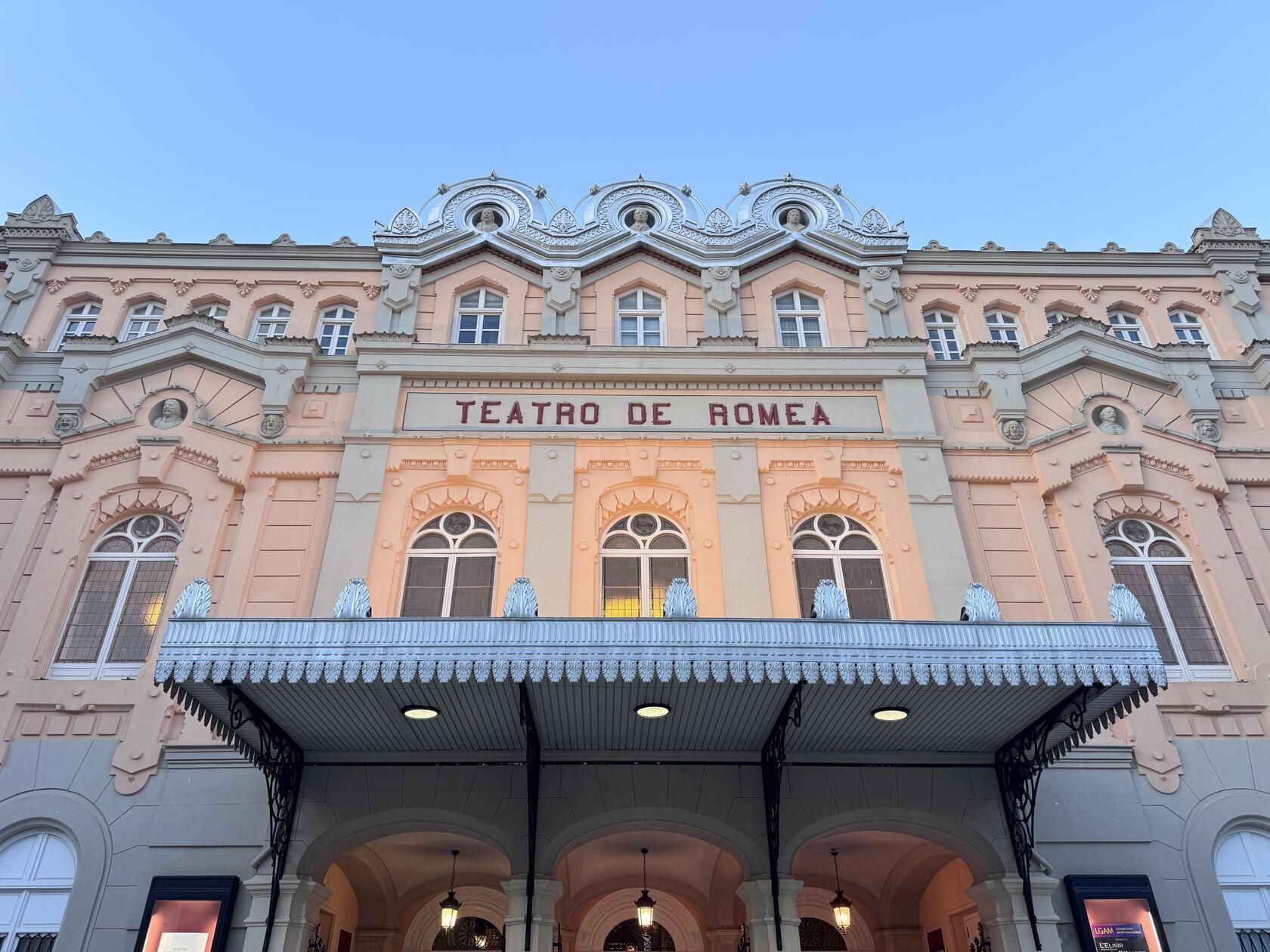 Die Stadt Murcia ist eine Reise Wert - unter anderem wegen der schönen Gebäude.