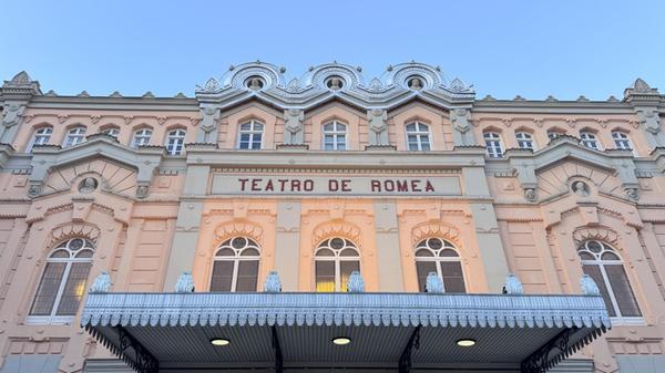 Die Stadt Murcia ist eine Reise Wert - unter anderem wegen der schönen Gebäude.