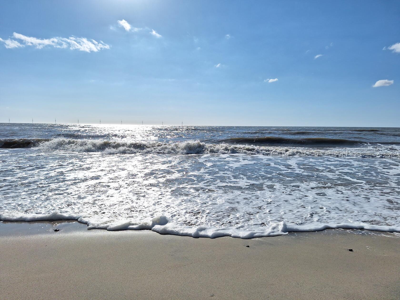 Die Nordsee kann wild schäumen.