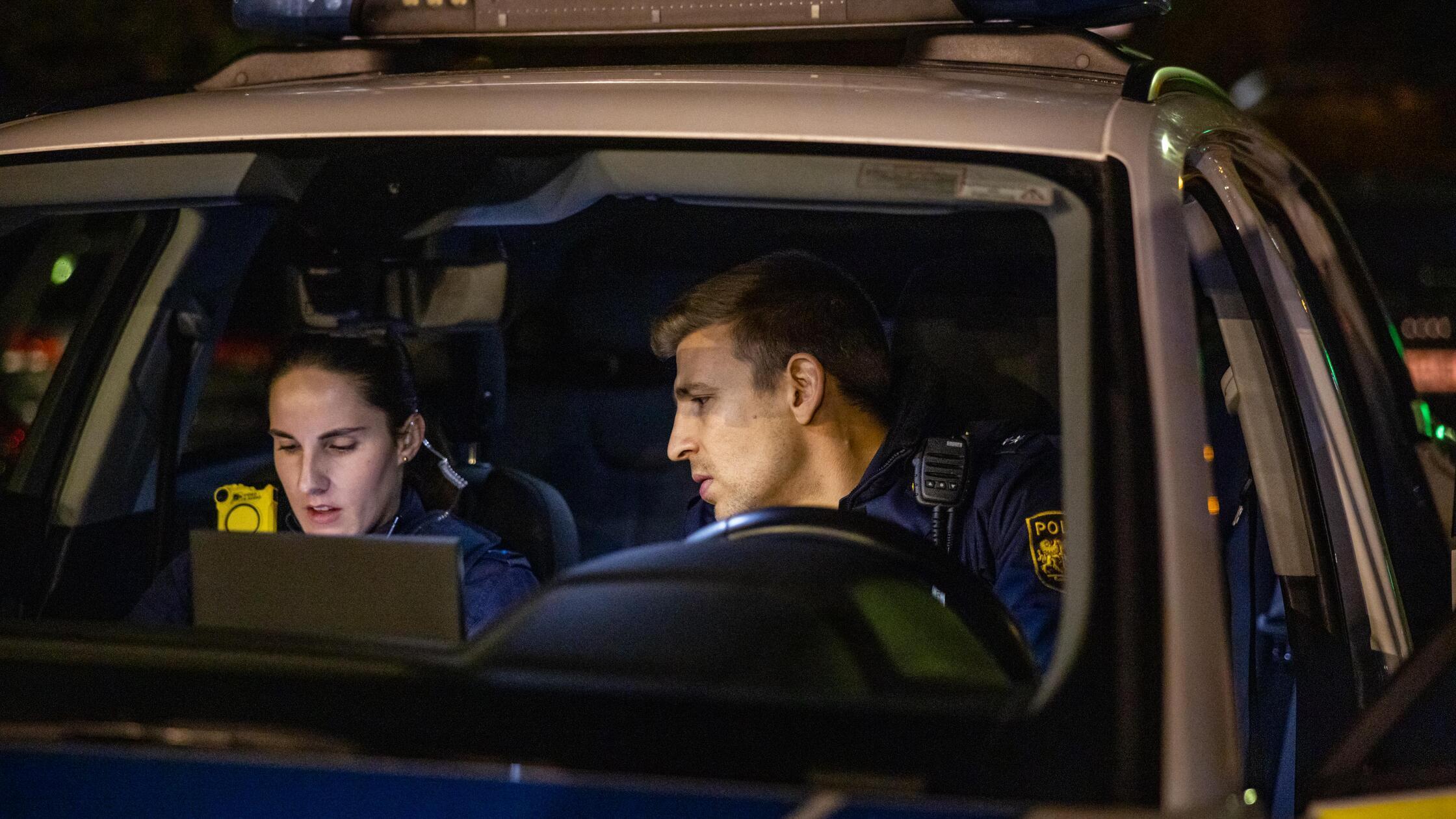 EinTagmitSteifePolizei_do_20251208_37