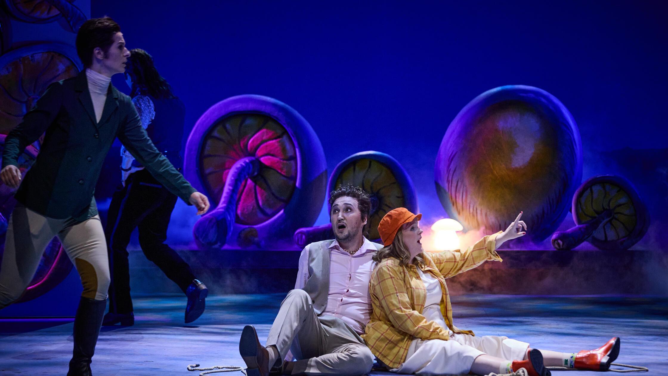 Crazy Pilze: Im Nürnberger Opernhaus blühen die Leidenschaften in Mozarts Garten der Liebe