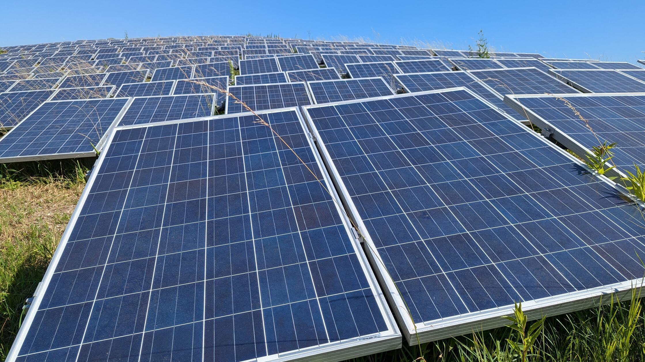 photovoltaikanlage-m-lldeponie-neunkirch - 1