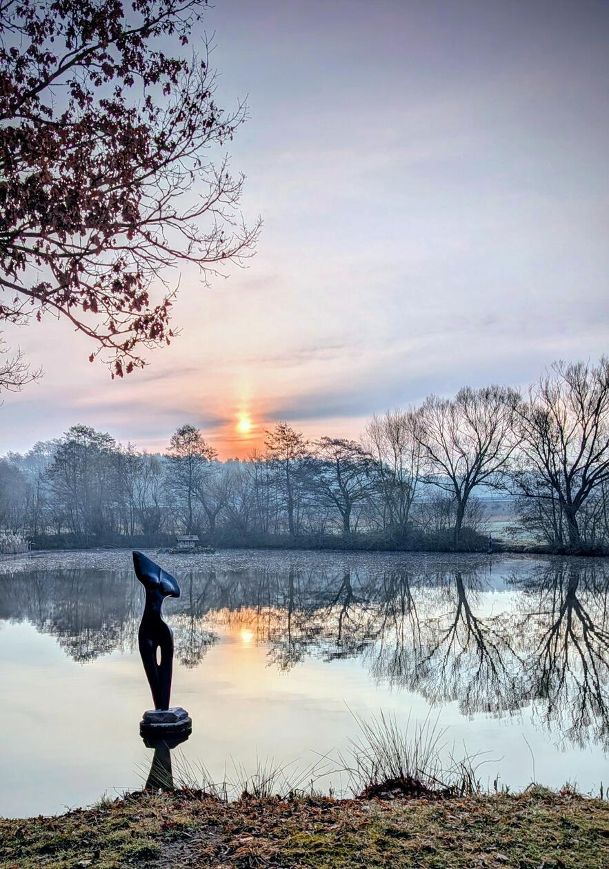 Der Skulpturen Weiher in Wernsbach.