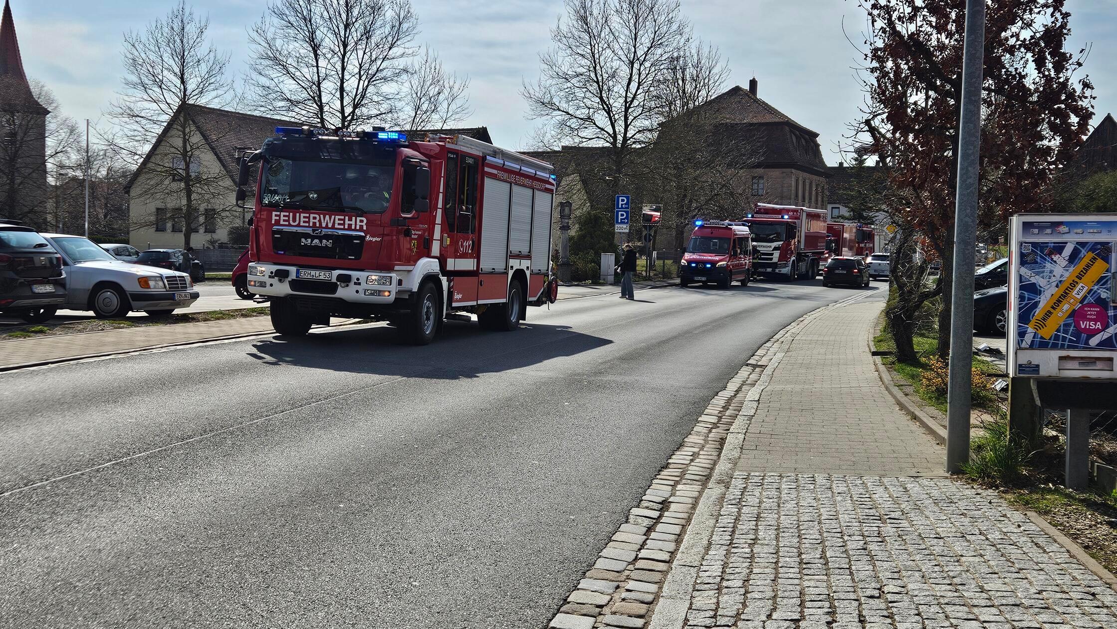 Über 80 Einsatzkräfte rückten am Dienstag, 24. März, nach Röttenbach aus.