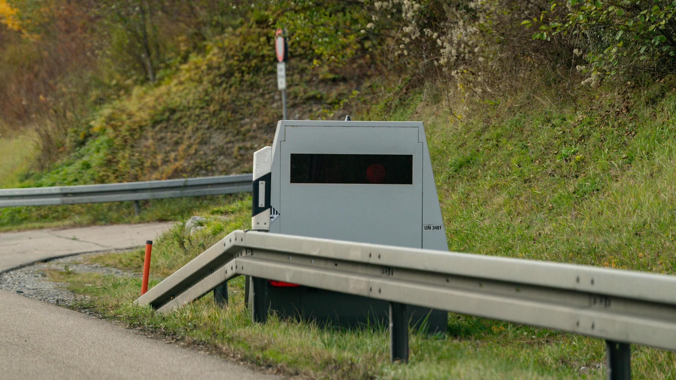 Deutschland, Straßenverkehr, Autobahn, Blitzer, Ra