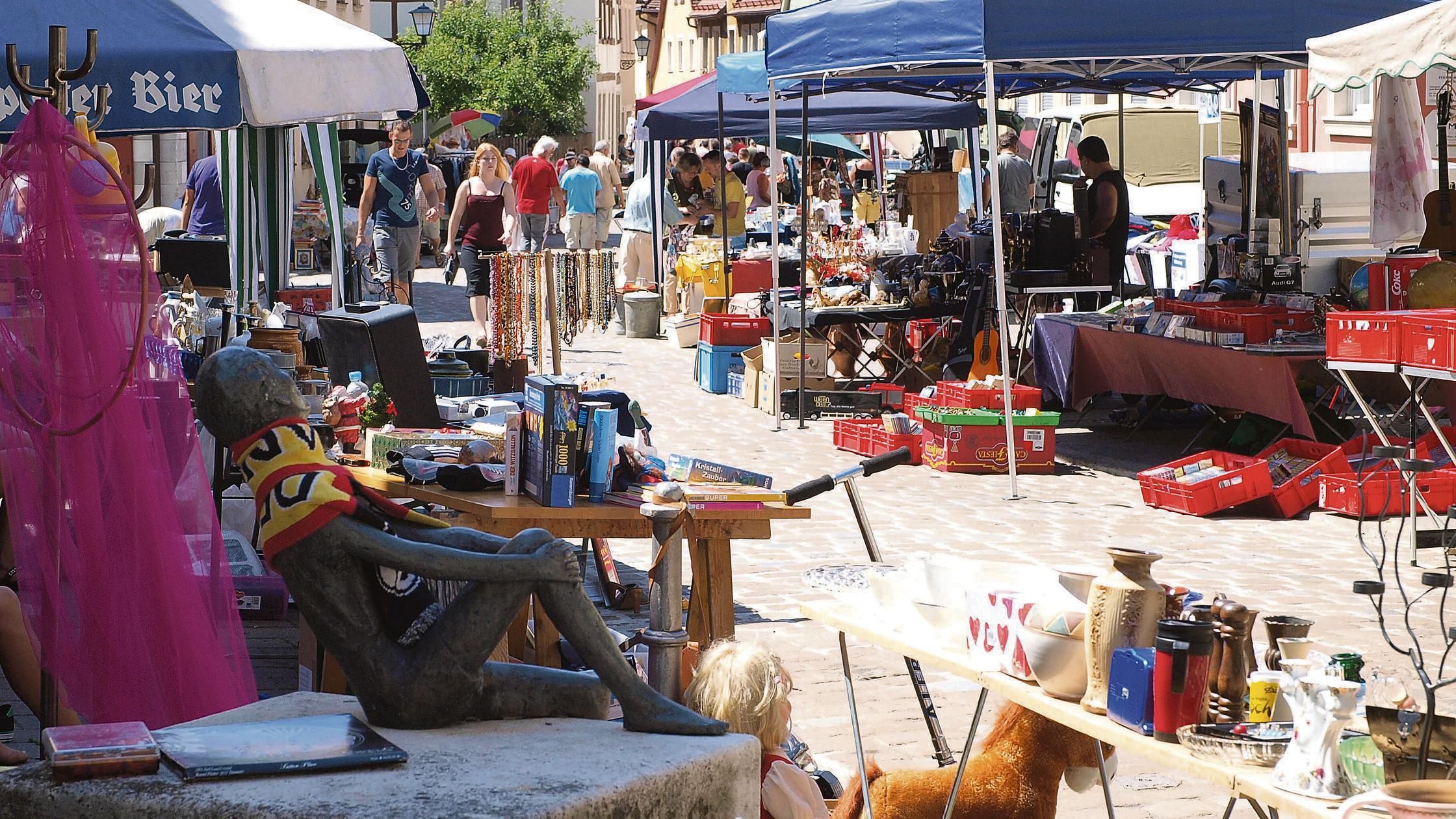 Big Flea Market Day on Whit Monday: Weißenburg participates in Antenne ...