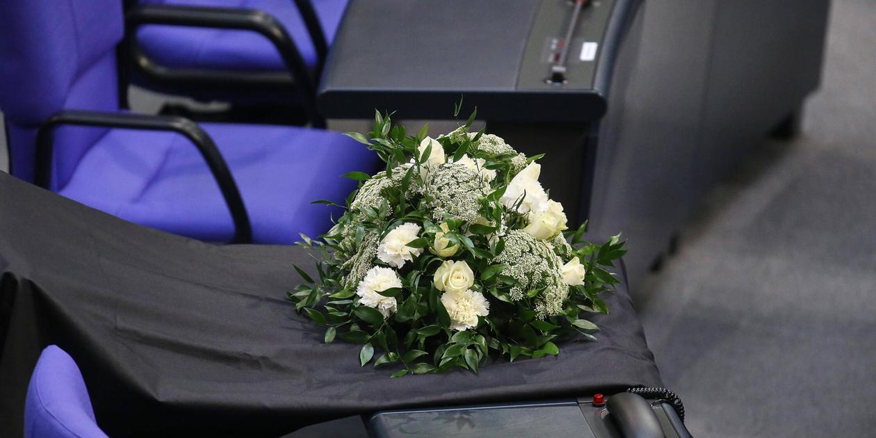 Ein Parlament in Trauer: Der erste Sitzungstag in Berlin nach dem Tod von ...