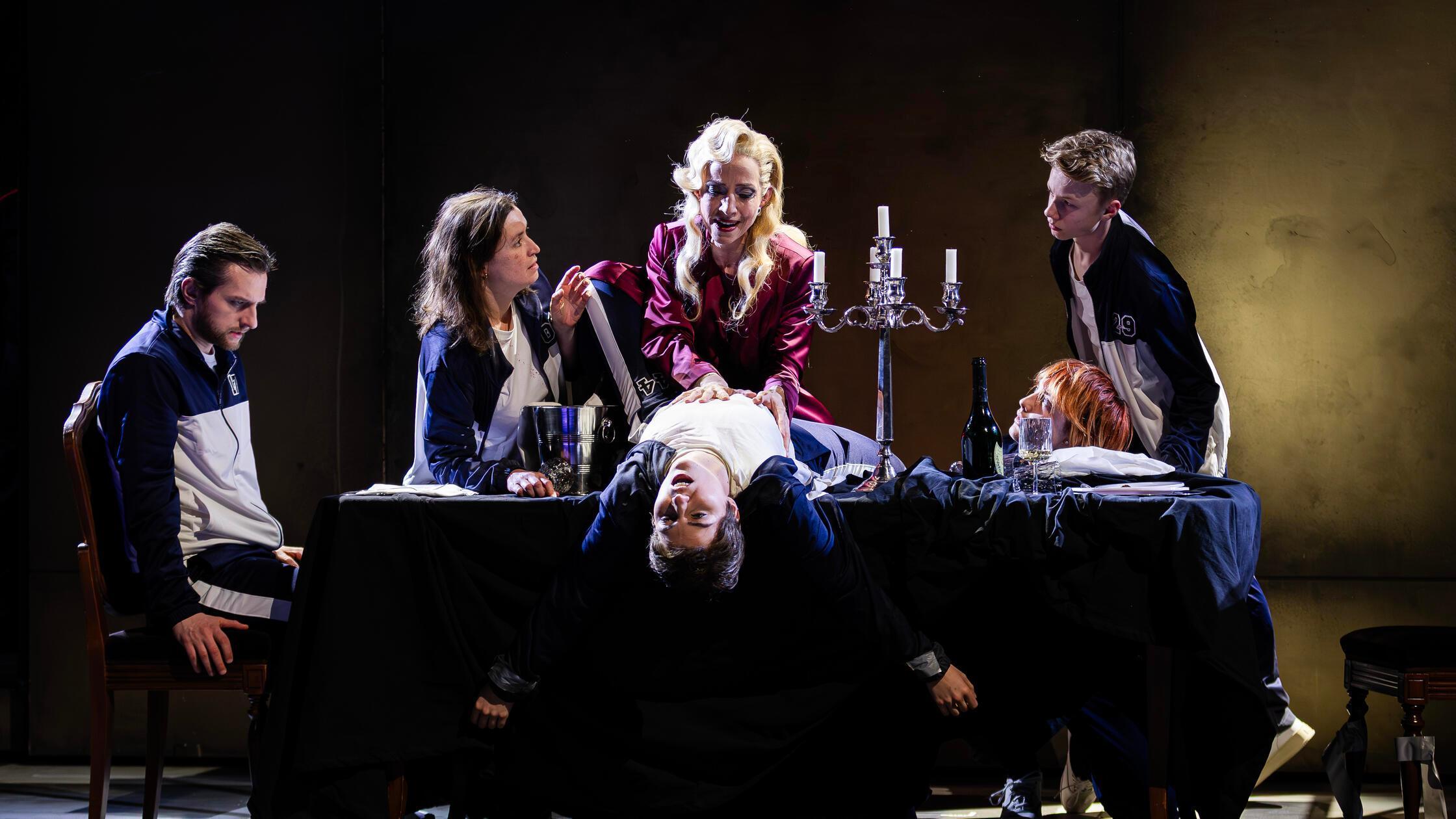 Alcina Kirsten Labonte, Rahel Brede, Jonas Atwood,