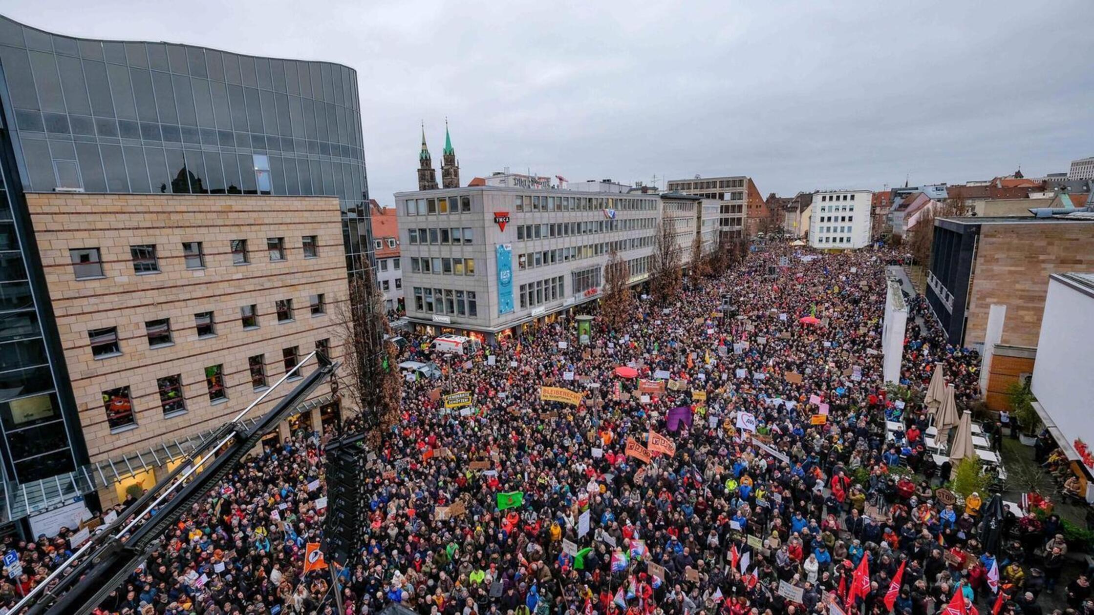 NL Demo Allianz gegen Rechts Foto Distler - 1