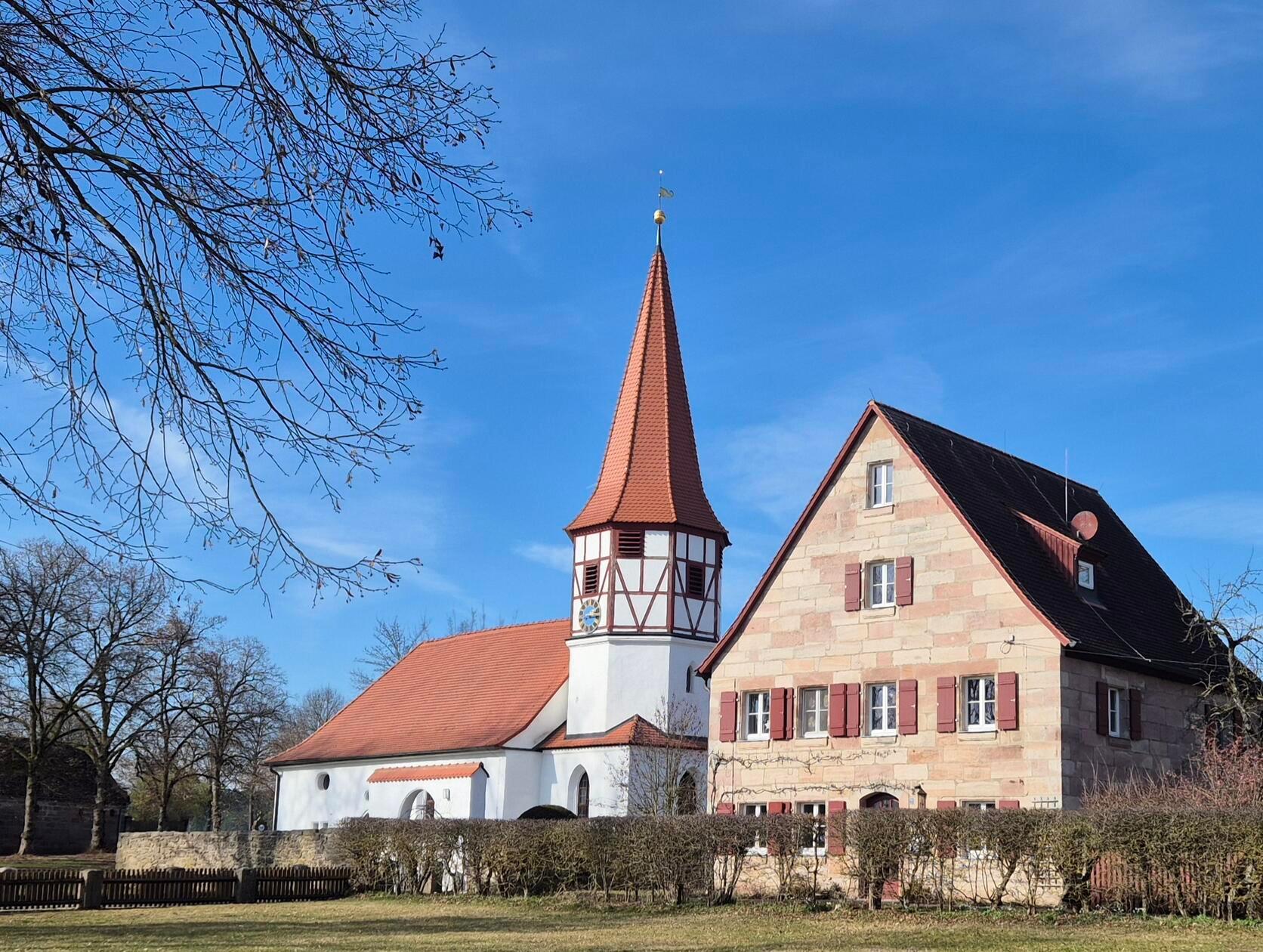Die schöne Kirche in Dürrenmungau.