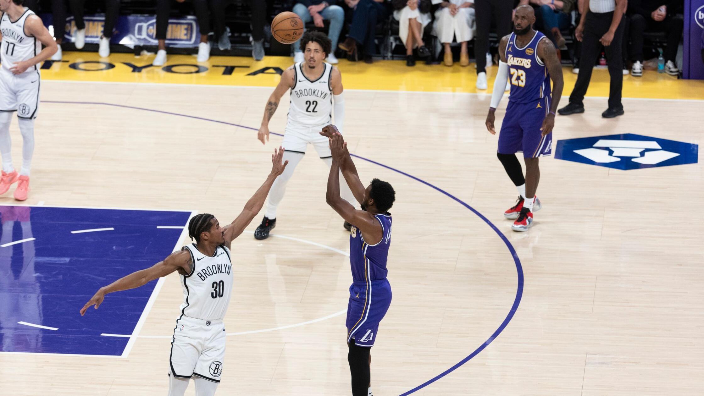 James mit erstem Vater-Sohn-Assist der NBA-Geschichte