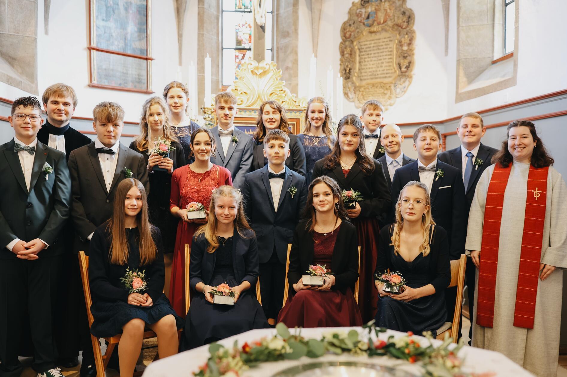 In Muhr am See bestärkte Pfarrerin die Konfirmanden und Konfirmandinnen im Glauben.