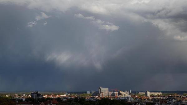 Regenwolken über Nürnberg