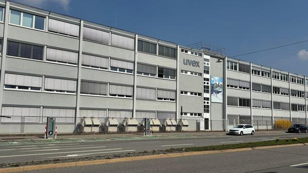 Uvex_Firmensitz_02
