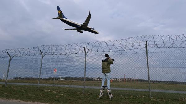 20260320_nb_luca tischner_ink002