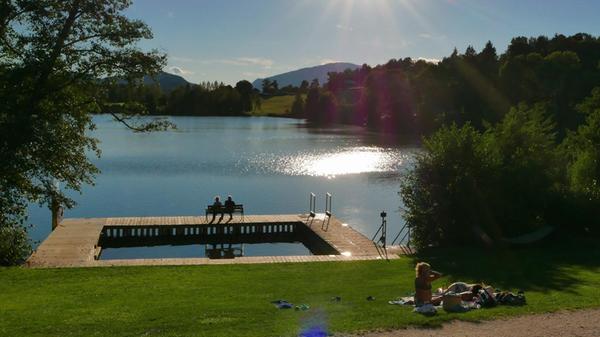 Das Strandbad neben dem Seewirt Spiess, der hier auch den Campingplatz betreibt.