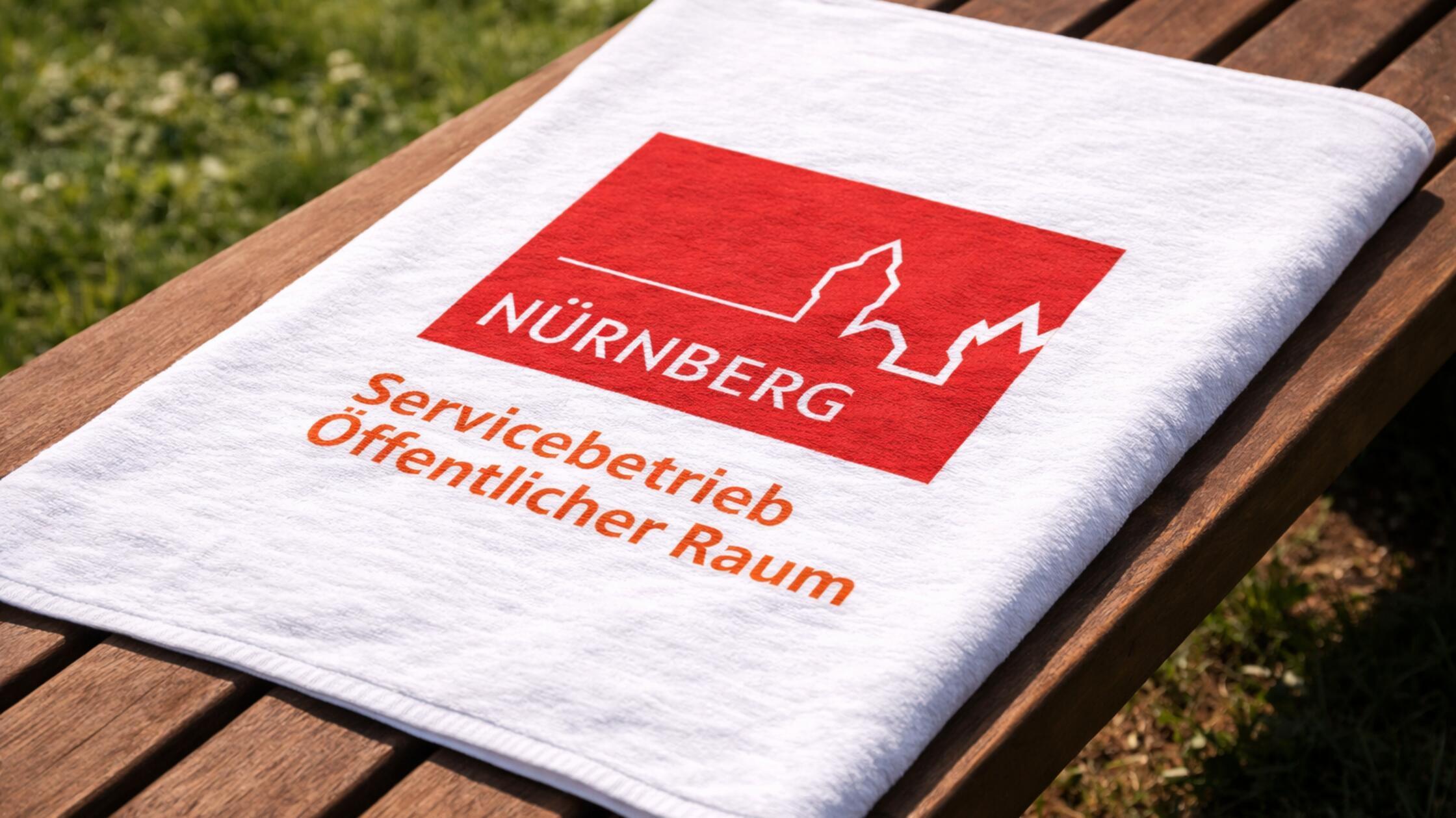 symbolbild_parkbank_handtuch