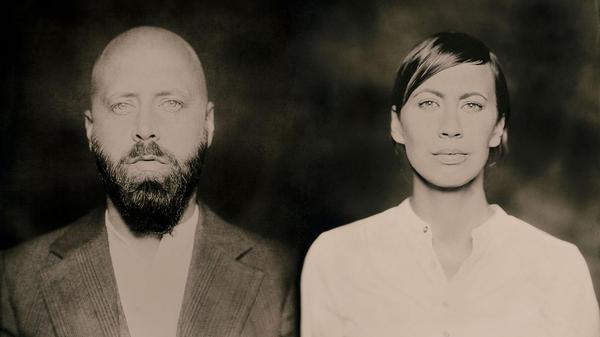 Eva und Philipp Milner alias Hundreds zeigen sich am Mittwoch, 22. April, im Z-Bau. Das seit 15 Jahren aktive Geschwisterduo komponiert symphonischen Pop und hat Anfang des Jahres sein sechstes Studioalbum releast. Konzertbeginn im Z-Bau ist um 20 Uhr.