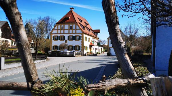 Den alten "Beutnerhof" hat unsere Leserin Andrea Weidner bei einem Spaziergang in Etzenricht fotografiert.