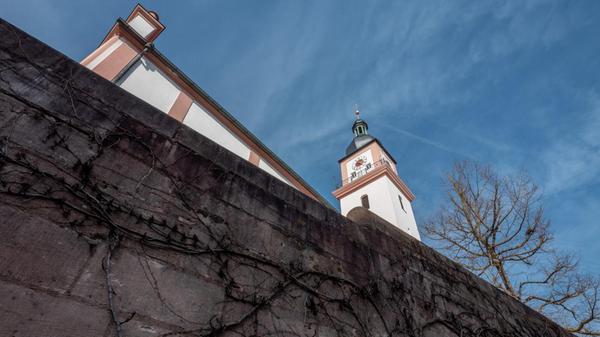 Die Hilpoltsteiner Stadtkirche St. Johannes.
