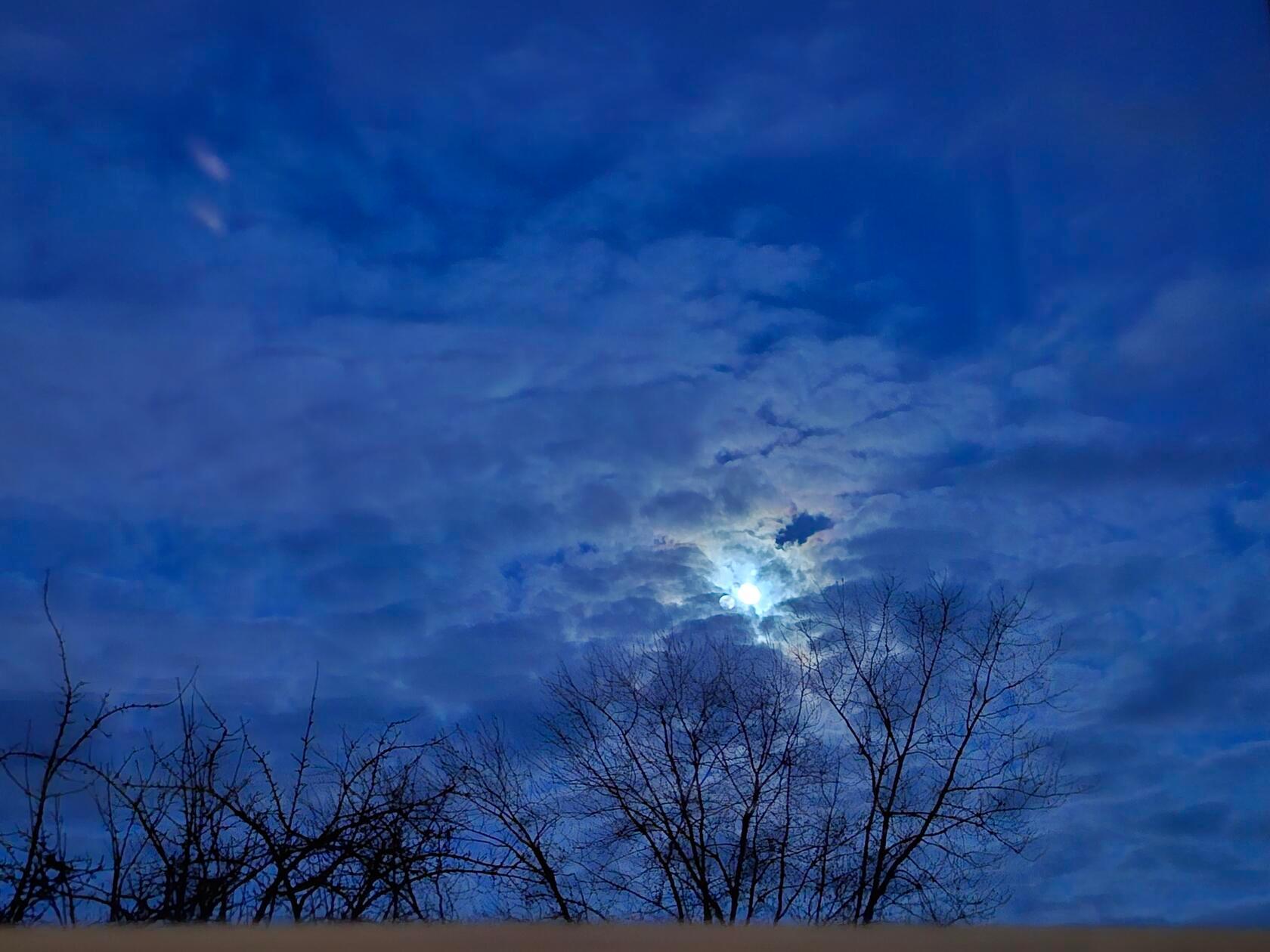 Den Mond über Rocksdorf fotografierte Leserin Rita Schmidt.