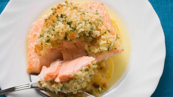 Gratiniertes Lachsfilet