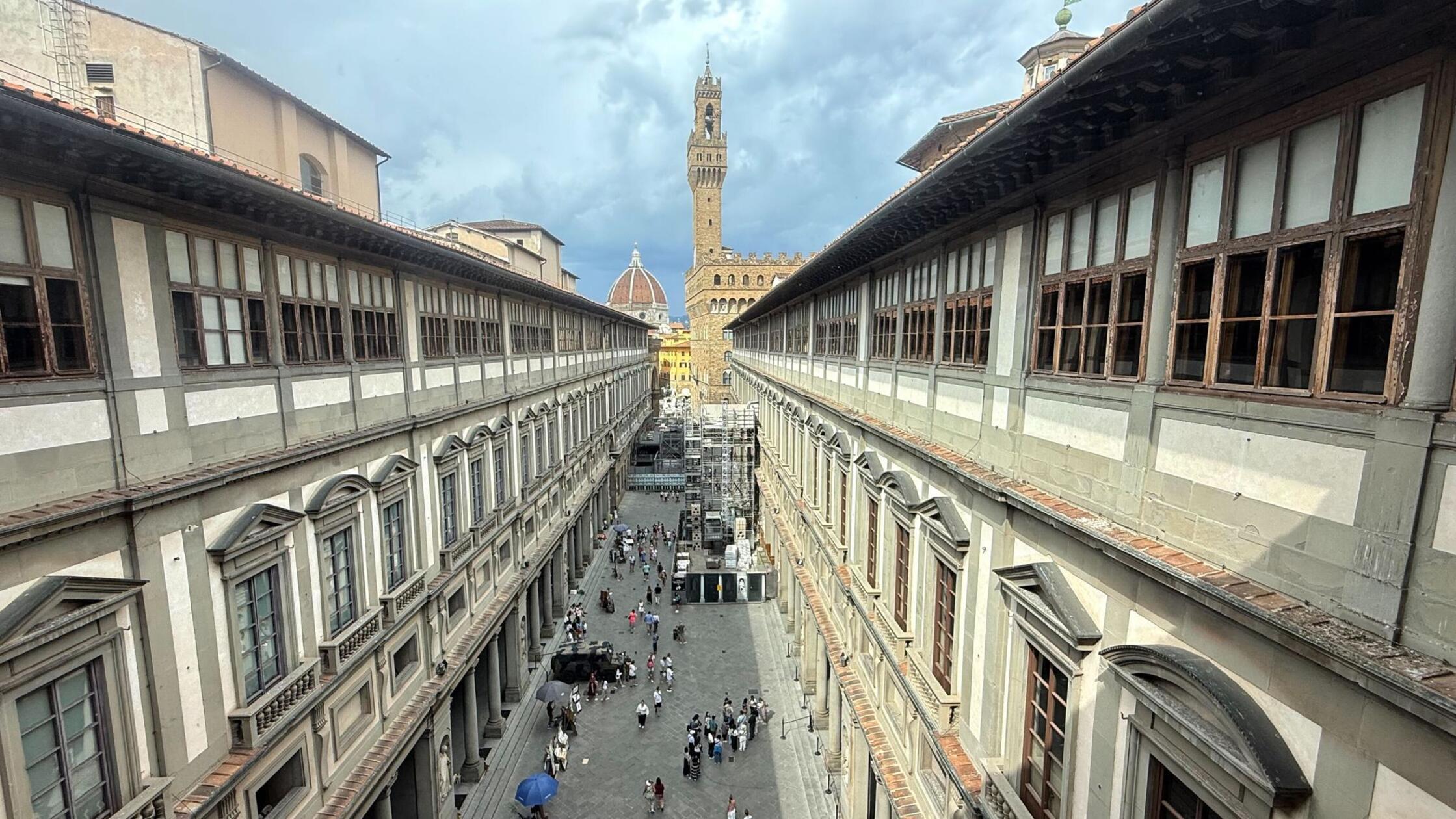 Blick in den Innenhof des Uffizien-Museums (zu dpa