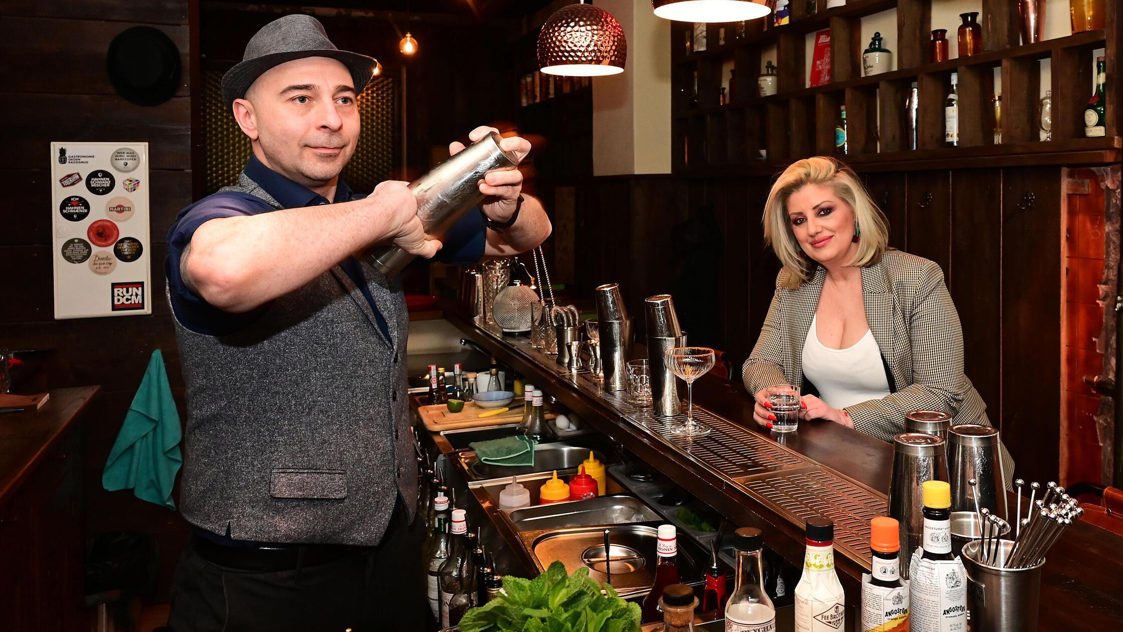 Eulen-Bar_hjw_120326_010