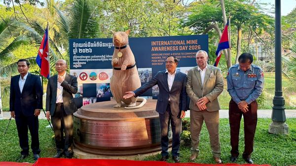 ahlreiche lokale Politiker und Mitarbeiter der Org