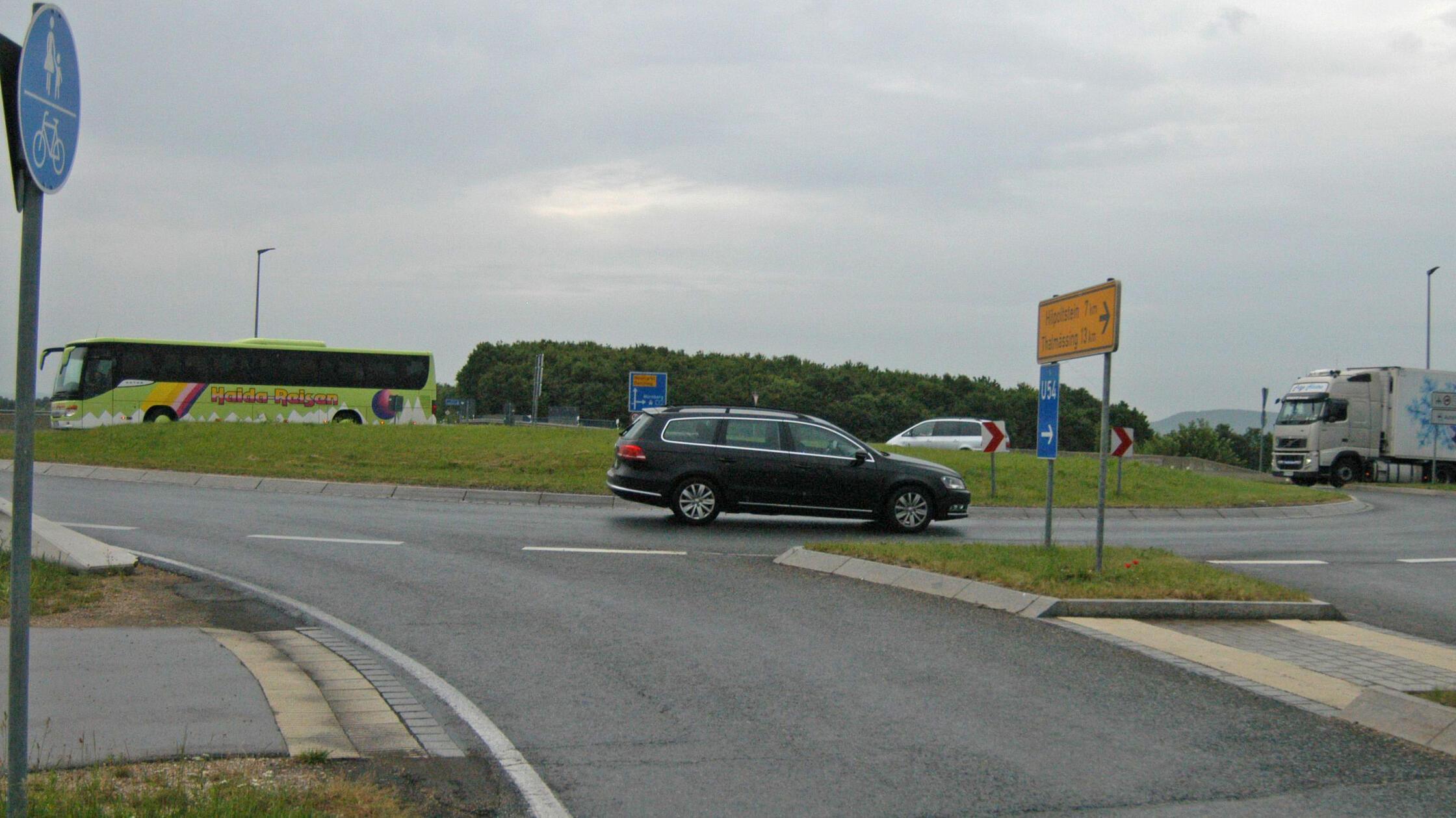 Kreisverkehr bei Sindersdorf