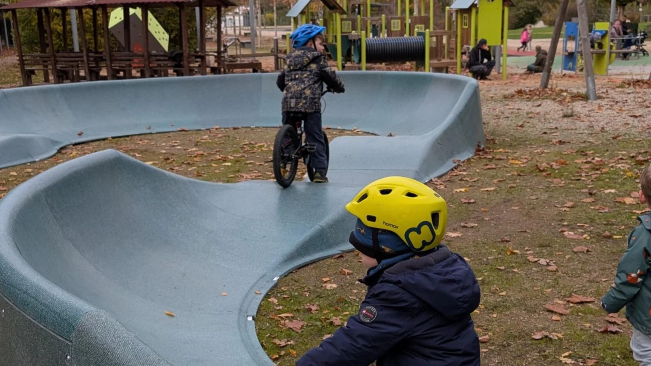 Roth's own pump track in the city park: Inauguration in a few days