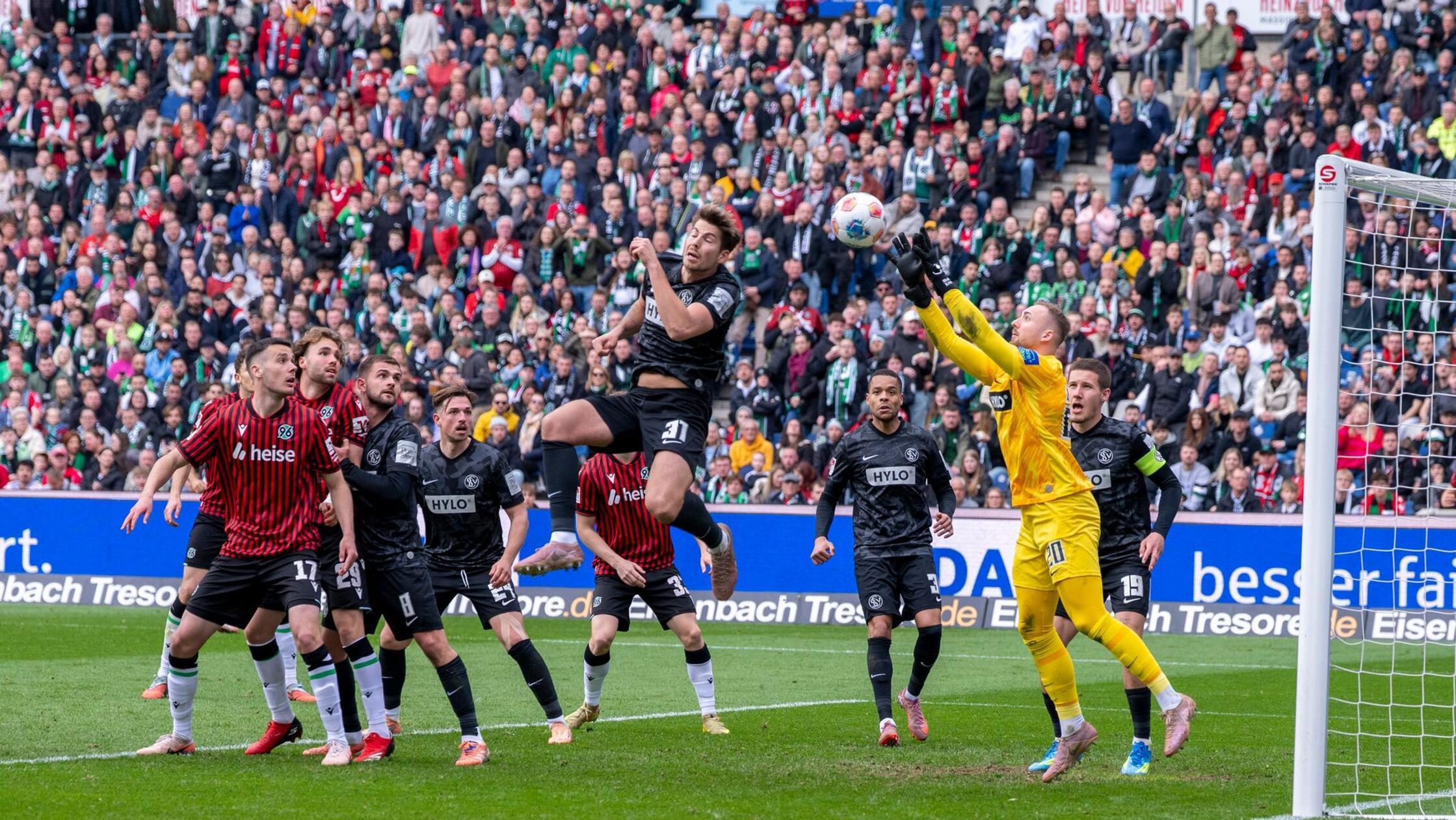 Fußball, Männer: 2. Bundesliga, Hannover 96 - SV E