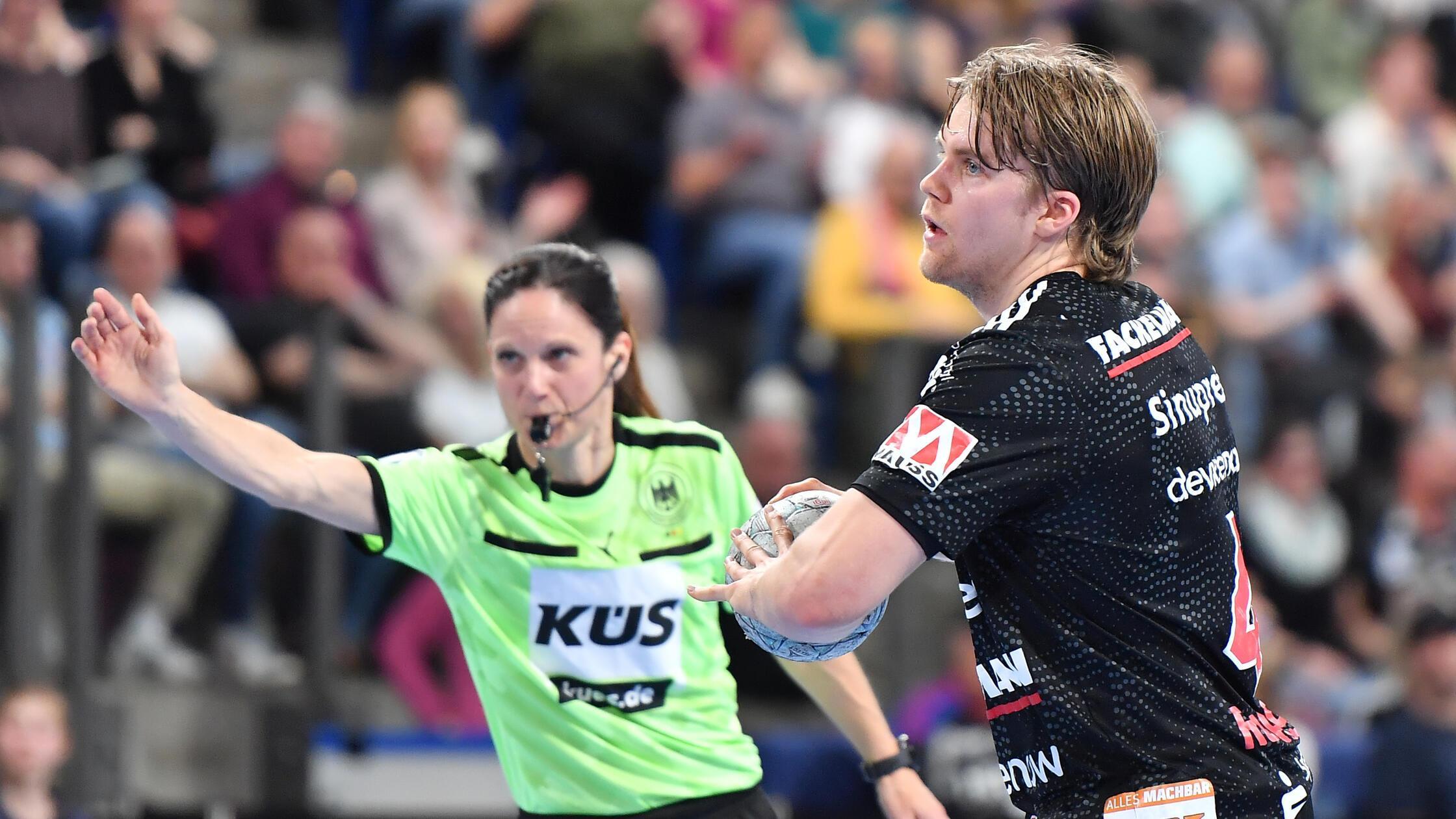 HC Erlangen - Rhein-Neckar Loewen