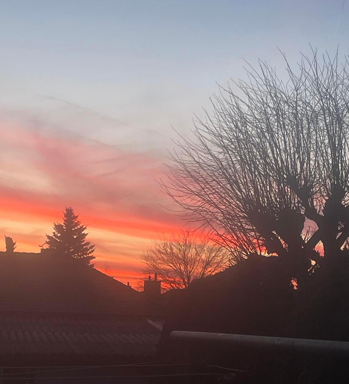 Der Himmel war gestern Abend sooo toll über Bernlohe.