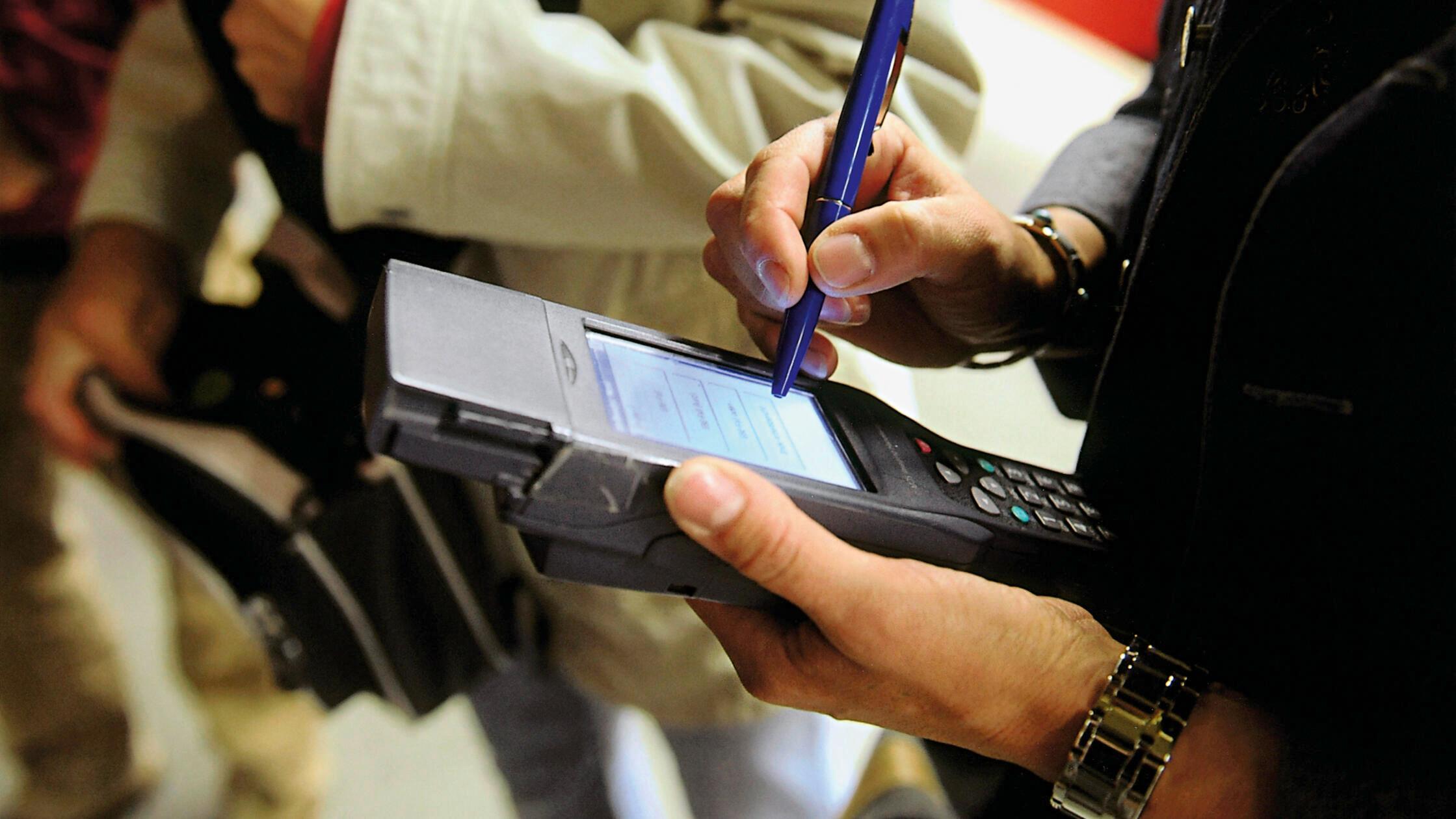 MOTIV: Fahrscheinkontrolle der VAG in Nürnberg Fot