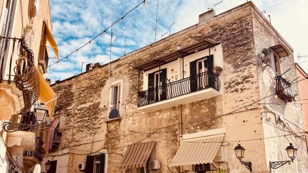 Bari