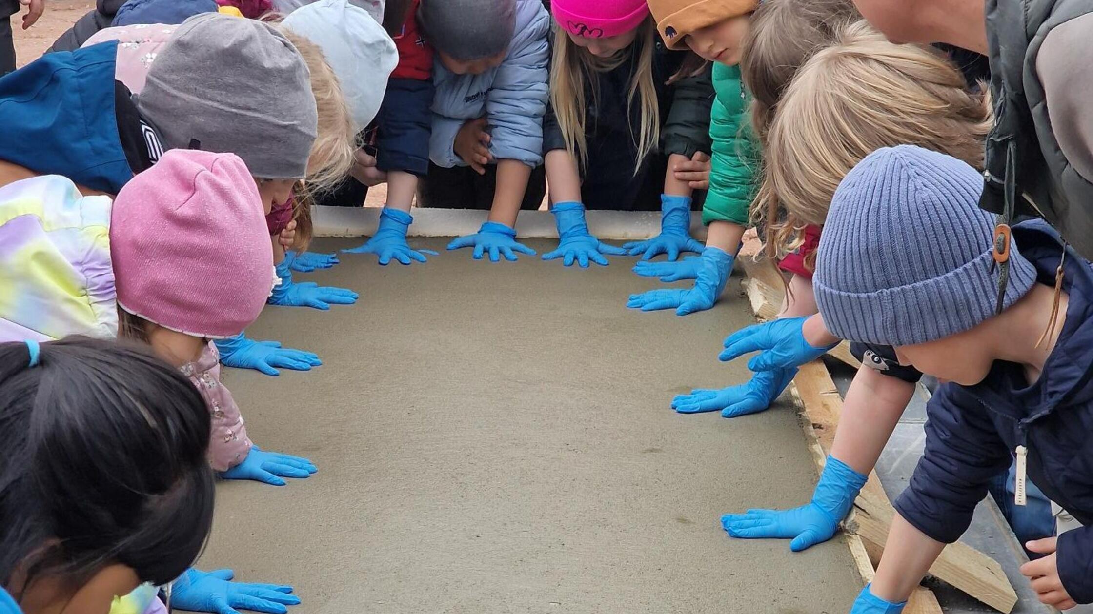 Die Kinder waren die Hauptpersonen bei der Grundst