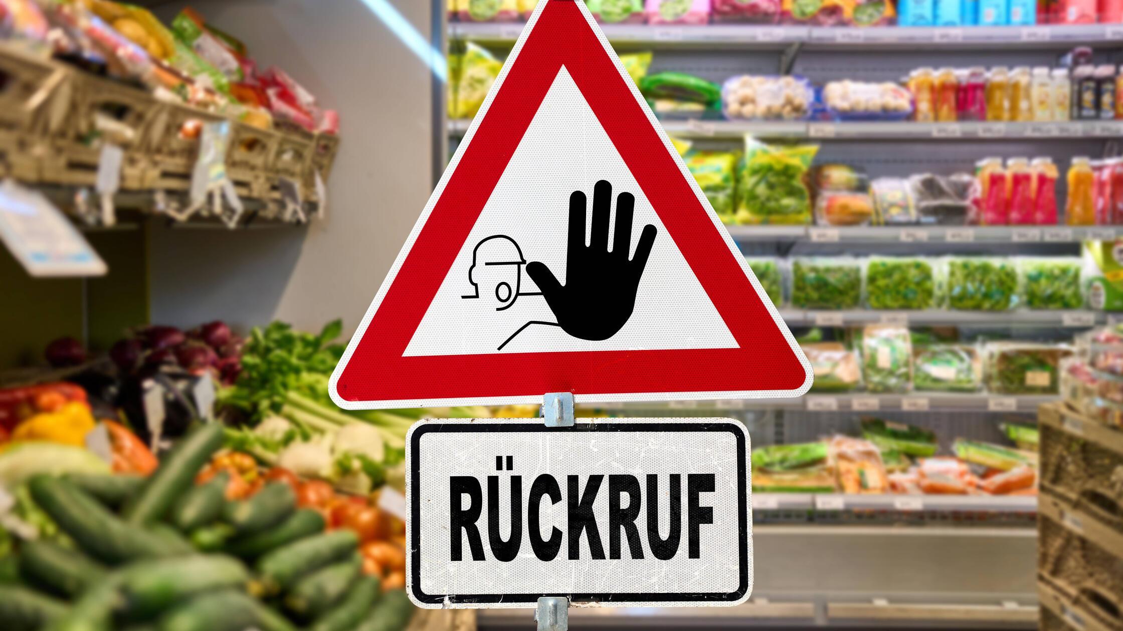 Bavaria, Germany - November 7, 2024: RÜCKRUF, or f