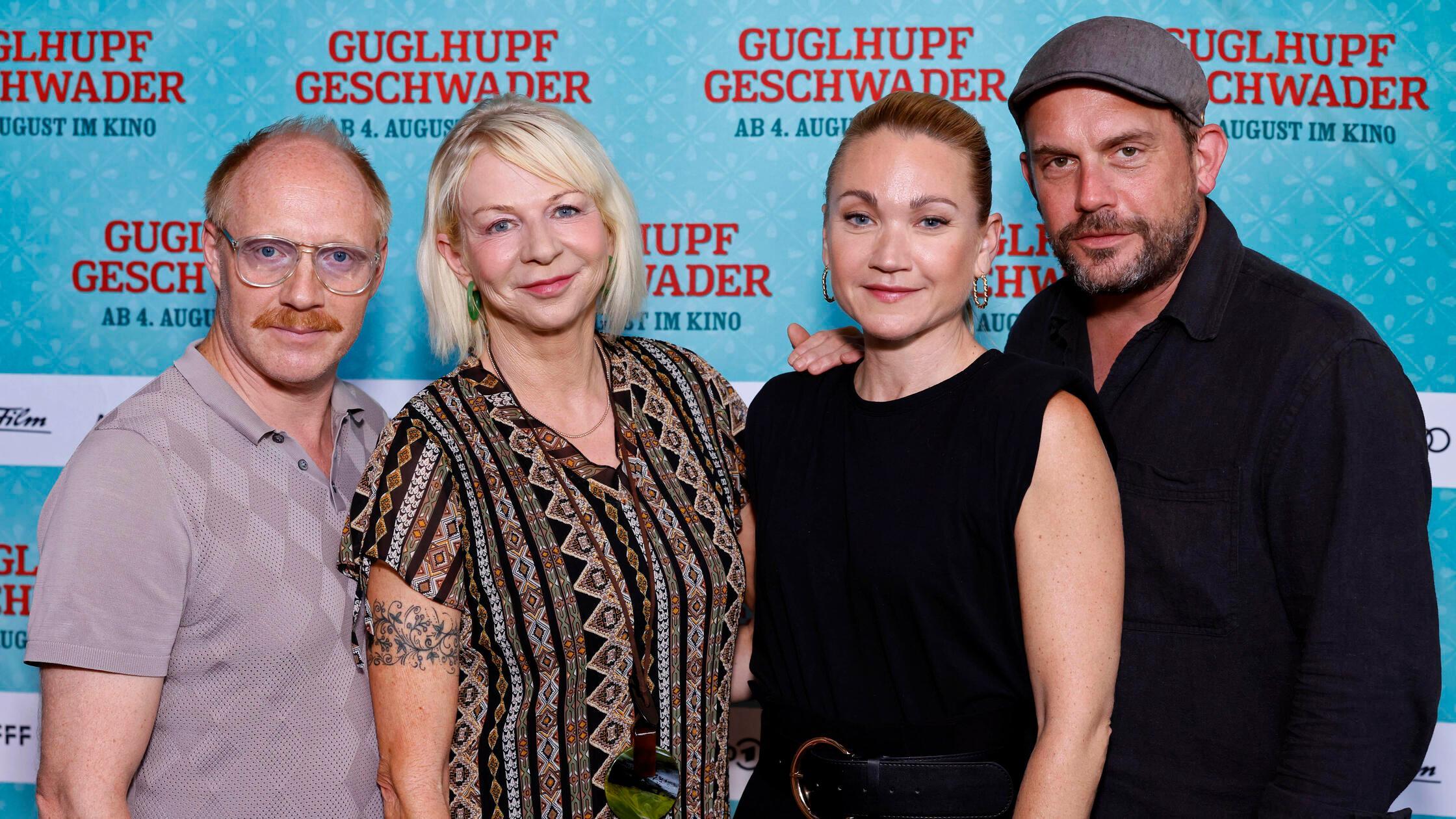 Simon Schwarz, Rita Falk, Lisa Maria Potthoff und 